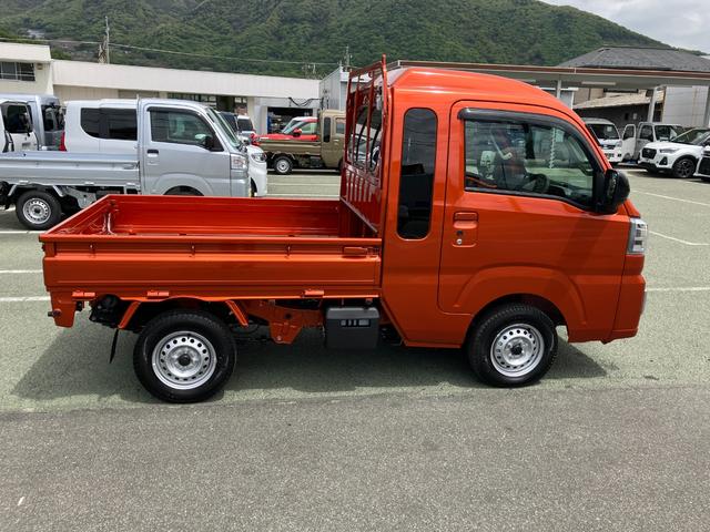 ハイゼットトラックジャンボエクストラ　４ＷＤ　ＣＶＴ　純正ナビゲーションスマートアシスト・コーナーセンサー・切り替え式４ＷＤ（ＣＶＴ車）・ＬＥＤヘッドランプ・ＬＥＤフォグランプ・ＬＥＤ大型作業灯・プッシュエンジンスタート（山梨県）の中古車