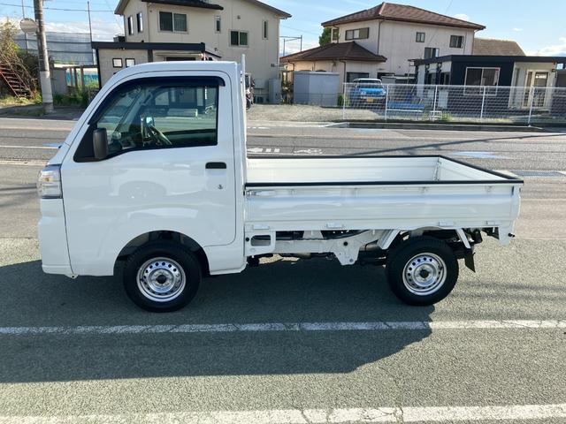 ハイゼットトラックスタンダード　農用スペシャル　ＡＭ／ＦＭラジオデッキスマートアシスト・コーナーセンサー・切り替え式４ＷＤ（ＣＶＴ車）・スーパーデフロック・ハロゲンヘッドランプ・マニュアルエアコン・リア４枚リーフスプリング（山梨県）の中古車