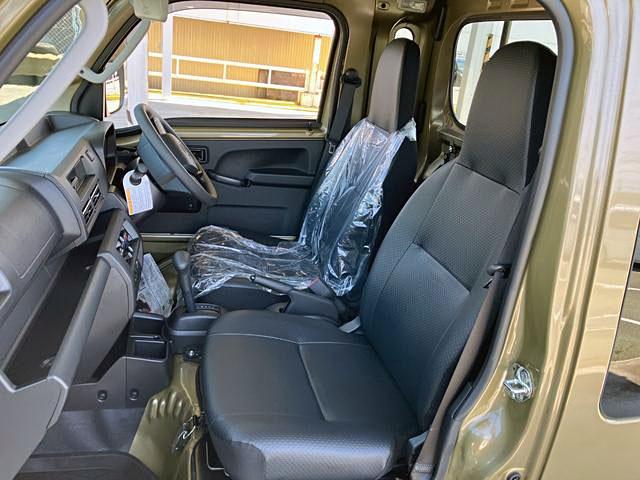 ハイゼットトラックジャンボスタンダード　４ＷＤ　ＣＶＴスマートアシスト・コーナーセンサー・切り替え式４ＷＤ（ＣＶＴ車）・荷台フロア長１，９９０ｍｍ・荷台長１，６５０ｍｍ・荷台幅１，４１０ｍｍ・マニュアルエアコン（山梨県）の中古車