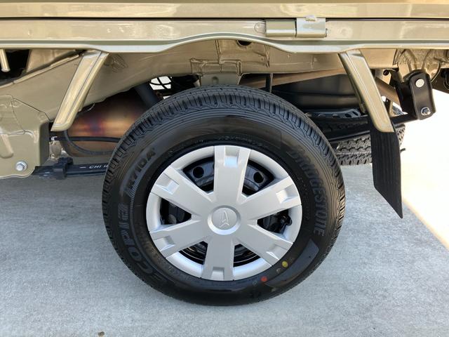 ハイゼットトラックジャンボスタンダード　４ＷＤ　ＣＶＴスマートアシスト・コーナーセンサー・切り替え式４ＷＤ（ＣＶＴ車）・荷台フロア長１，９９０ｍｍ・荷台長１，６５０ｍｍ・荷台幅１，４１０ｍｍ・マニュアルエアコン（山梨県）の中古車