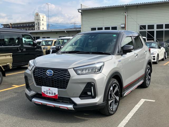 ロッキープレミアムＧ　ＨＥＶ　９インチプレミアムナビ　ＥＴＣスマートアシスト・コーナーセンサー・ハイブリッド専用１７インチアルミ・ＬＥＤヘッドランプ・（自動消灯システム）・シーケンシャルターンランプ・オートエアコン・運転席助手席シートヒーター（山梨県）の中古車
