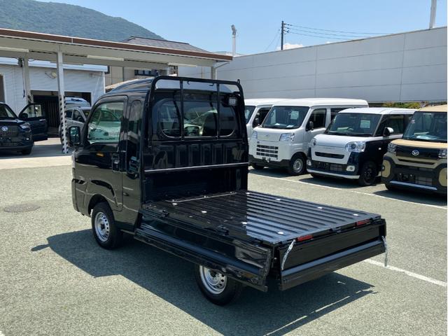 ハイゼットトラックジャンボエクストラ　４ＷＤ　ＣＶＴ　オーディオレススマートアシスト・コーナーセンサー・切り替え式４ＷＤ（ＣＶＴ車）・電動格納ミラー・ハロゲンヘッドランプ・マニュアルエアコン・撥水フルファブリックシート（山梨県）の中古車