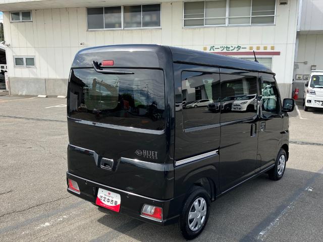 ハイゼットカーゴクルーズ　純正ナビゲーション　５ＭＴスマートアシスト・コーナーセンサー・荷室長１，９１５ｍｍ・荷室幅１，４１０ｍｍ・荷室高１，２５０ｍｍ・ハロゲンヘッドランプ・マニュアルエアコン（山梨県）の中古車