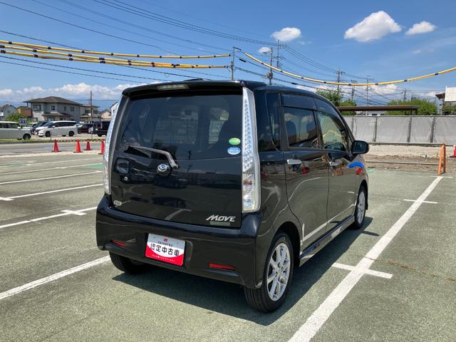 ムーヴカスタム　Ｘ　４ＷＤ　純正ナビゲーション　バックモニターＡＢＳ・エアバック・プッシュ式エンジンスタートボタン・パワーウインドウ・オートエアコン・電動格納ドアミラー（山梨県）の中古車