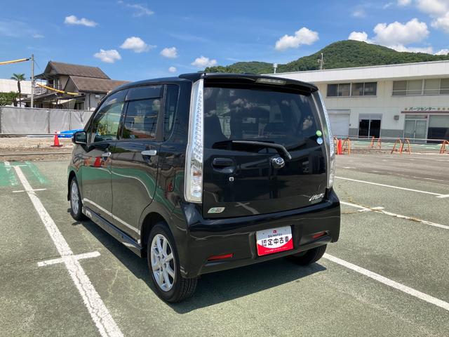 ムーヴカスタム　Ｘ　４ＷＤ　純正ナビゲーション　バックモニターＡＢＳ・エアバック・プッシュ式エンジンスタートボタン・パワーウインドウ・オートエアコン・電動格納ドアミラー（山梨県）の中古車