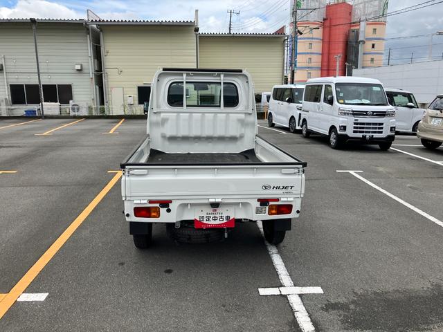 ハイゼットトラックスタンダードＳＡIIIｔ　ＡＭ／ＦＭラジオデッキ装備荷台フロア長２，０３０ｍｍ・荷台幅１，４１０ｍｍ・防錆鋼鈑・ハロゲンヘッドランプ・マニュアルエアコン（山梨県）の中古車