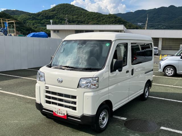 ハイゼットカーゴデラックス　４ＷＤ　ＣＶＴ　ＡＭ／ＦＭラジオデッキスマートアシスト・コーナーセンサー・３モード電子制御４ＷＤ（ＣＶＴ車）・荷室長１，９１５ｍｍ・荷室幅１，４１０ｍｍ・荷室高１，２５０ｍｍ・ハロゲンヘッドランプ・マニュアルエアコン（山梨県）の中古車
