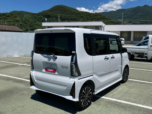 タントカスタムＲＳ　４ＷＤ　ミラクルオートステップ　ナビ　ドラレコスマートアシスト・ＬＥＤヘッドライト・１５インチアルミホイール・両側パワースライドドア・ＵＳＢソケット・運転席助手席シートヒーター・レザー調Ｘフルファブリックシート・本革巻ステアリングホイール（山梨県）の中古車