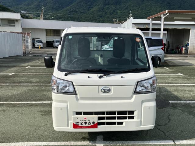 ハイゼットトラックスタンダード　農用スペシャル　４ＷＤ　ＣＶＴ　ラジオスマートアシスト・コーナーセンサー・切り替え式４ＷＤ（ＣＶＴ車）・スーパーデフロック・ハロゲンヘッドランプ・マニュアルエアコン・リア４枚リーフスプリング（山梨県）の中古車