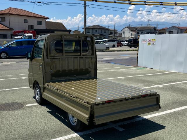 ハイゼットトラックスタンダード　農用スペシャル　ＡＭ／ＦＭラジオデッキスマートアシスト・コーナーセンサー・切り替え式４ＷＤ（ＣＶＴ車）・スーパーデフロック・ハロゲンヘッドランプ・マニュアルエアコン・リア４枚リーフスプリング（山梨県）の中古車