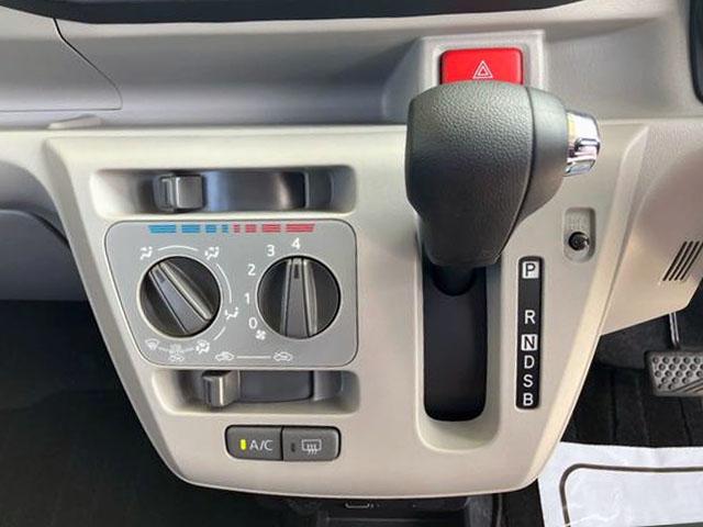 ミライースＸ　ＳＡIII　純正ナビスマートアシスト・コーナーセンサー・ＬＥＤヘッドランプ・キーレスエントリー・電動格納ドアミラー・自発光式デジタルメーター・マニュアルエアコン・パワードアロック・パワーウィンドウ（山梨県）の中古車