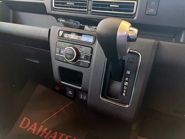 アトレーＲＳ　４ＷＤ　ＣＶＴ　純正ナビゲーション　ドライブレコーダースマートアシスト・コーナーセンサー・電子制御式４ＷＤ（４ＷＤ車）・直列３気筒インタークーラーターボ・ＬＥＤヘッドランプ・両側パワースライドドア・オートエアコン・電動格納ミラー（ターンランプ）（山梨県）の中古車