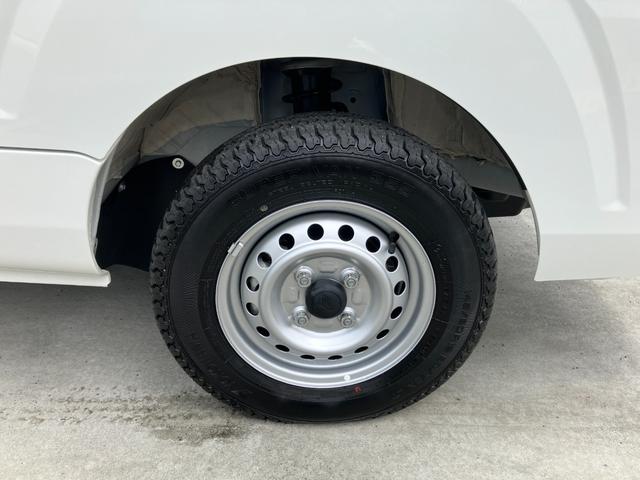 ハイゼットトラックスタンダード　４ＷＤ　ＣＶＴ　ＡＭ／ＦＭラジオデッキスマートアシスト・切り替え式４ＷＤ（ＣＶＴ車）・荷台フロア長２，０３０ｍｍ・荷台幅１，４１０ｍｍ・防錆鋼鈑・ハロゲンヘッドランプ・マニュアルエアコン（山梨県）の中古車