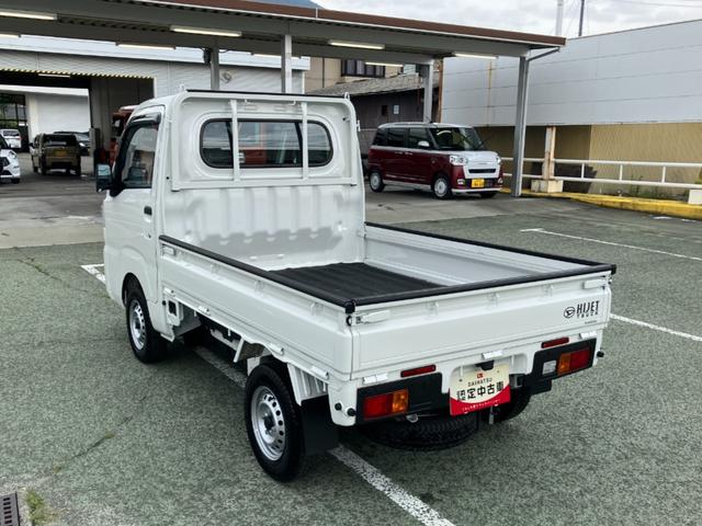 ハイゼットトラックスタンダード　４ＷＤ　ＭＴ　ＡＭ／ＦＭラジオデッキ（山梨県）の中古車