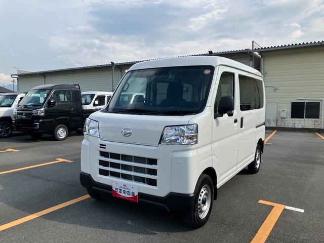 ハイゼットカーゴデラックス　４ＷＤ　ＣＶＴ　ＡＭ／ＦＭラジオデッキスマートアシスト・コーナーセンサー・３モード電子制御４ＷＤ（ＣＶＴ車）・荷室長１，９１５ｍｍ・荷室幅１，４１０ｍｍ・荷室高１，２５０ｍｍ・ハロゲンヘッドランプ・マニュアルエアコン（山梨県）の中古車