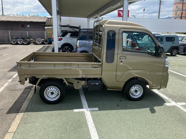 ハイゼットトラックジャンボエクストラ　４ＷＤ　ＣＶＴ　オーディオレススマートアシスト・コーナーセンサー・切り替え式４ＷＤ（ＣＶＴ車）・ＬＥＤヘッドランプ・ＬＥＤフォグランプ・ＬＥＤ大型作業灯・プッシュエンジンスタート（山梨県）の中古車