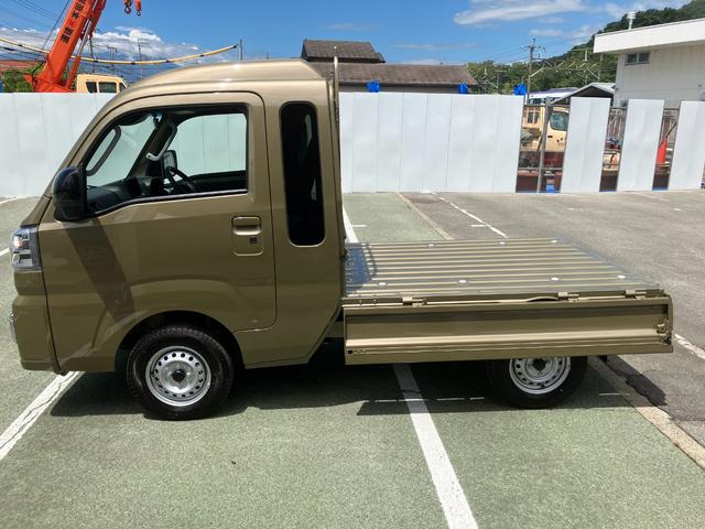 ハイゼットトラックジャンボエクストラ　４ＷＤ　ＣＶＴ　オーディオレススマートアシスト・コーナーセンサー・切り替え式４ＷＤ（ＣＶＴ車）・ＬＥＤヘッドランプ・ＬＥＤフォグランプ・ＬＥＤ大型作業灯・プッシュエンジンスタート（山梨県）の中古車