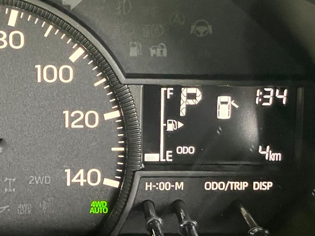 ハイゼットトラックジャンボエクストラ　４ＷＤ　ＣＶＴオーディオレススマートアシスト・コーナーセンサー・切り替え式４ＷＤ（ＣＶＴ車）・ＬＥＤヘッドランプ・ＬＥＤフォグランプ・ＬＥＤ大型作業灯・プッシュエンジンスタート（山梨県）の中古車