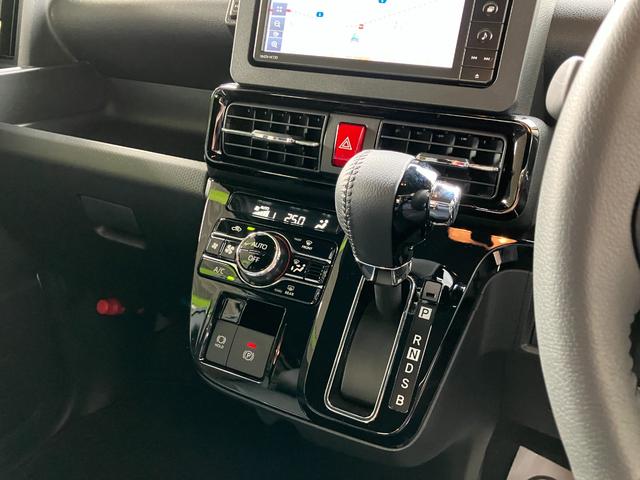 タントカスタムＲＳ　純正ナビゲーション　ドライブレコーダースマートアシスト・ＬＥＤヘッドランプ・プッシュエンジンスタート・１５インチアルミホイール・両側パワースライドドア・ＵＳＢソケット・オートエアコン・運転席助手席シートヒーター（山梨県）の中古車