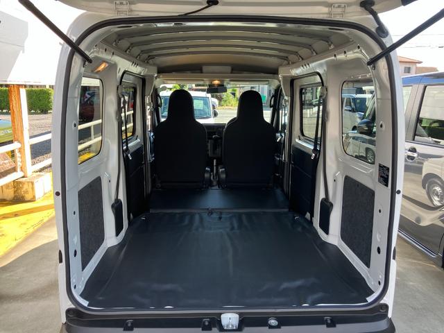 ハイゼットカーゴＤＸ　ＡＭ／ＦＭラジオデッキ　ＣＶＴ　４ＷＤスマートアシスト・コーナーセンサー・３モード電子制御４ＷＤ（ＣＶＴ車）・荷室長１，９１５ｍｍ・荷室幅１，４１０ｍｍ・荷室高１，２５０ｍｍ・ハロゲンヘッドランプ・マニュアルエアコン（山梨県）の中古車
