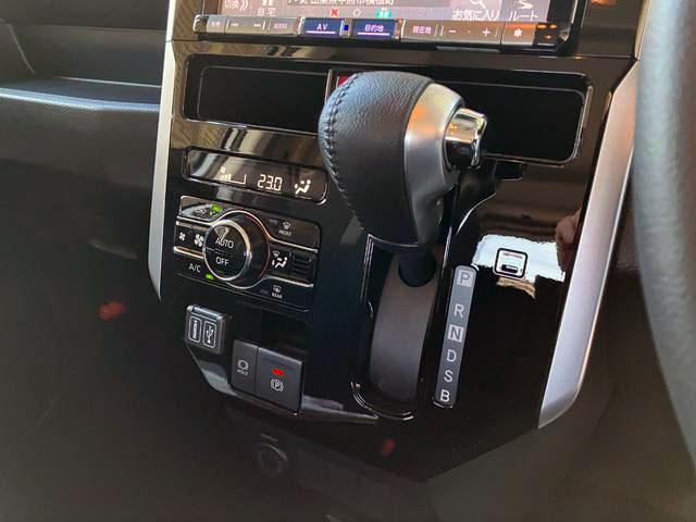 トールカスタムＧ　９インチプレミアムナビ　ドライブレコーダースマートアシスト・ＬＥＤヘッドランプ・ＬＥＤフォグ・両側パワースライドドア・オートエアコン・パーキングブレーキ解除忘れ防止ブザー・ヘッドランプ自動消灯システム・プッシュエンジンスタート（山梨県）の中古車
