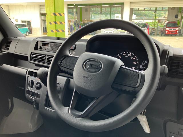 ハイゼットカーゴデラックス　４ＷＤ　ＣＶＴ　ＡＭ／ＦＭラジオデッキスマートアシスト・コーナーセンサー・３モード電子制御４ＷＤ（ＣＶＴ車）・荷室長１，９１５ｍｍ・荷室幅１，４１０ｍｍ・荷室高１，２５０ｍｍ・ハロゲンヘッドランプ・マニュアルエアコン（山梨県）の中古車