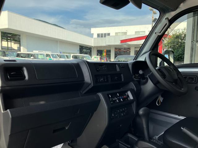 ハイゼットトラックスタンダード　農用スペシャル　４ＷＤ　ＣＶＴスマートアシスト・コーナーセンサー・切り替え式４ＷＤ（ＣＶＴ車）・スーパーデフロック・ハロゲンヘッドランプ・マニュアルエアコン・リア４枚リーフスプリング（山梨県）の中古車
