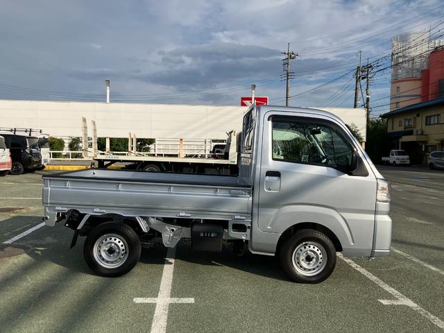 ハイゼットトラックスタンダード　農用スペシャル　４ＷＤ　ＣＶＴスマートアシスト・コーナーセンサー・切り替え式４ＷＤ（ＣＶＴ車）・スーパーデフロック・ハロゲンヘッドランプ・マニュアルエアコン・リア４枚リーフスプリング（山梨県）の中古車