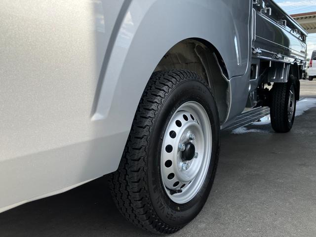 ハイゼットトラックスタンダード　農用スペシャル　４ＷＤ　ＣＶＴスマートアシスト・コーナーセンサー・切り替え式４ＷＤ（ＣＶＴ車）・スーパーデフロック・ハロゲンヘッドランプ・マニュアルエアコン・リア４枚リーフスプリング（山梨県）の中古車