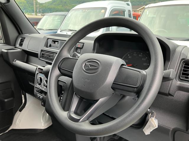 ハイゼットカーゴデラックス　４ＷＤ　ＣＶＴ　ドライブレコーダースマートアシスト・コーナーセンサー・３モード電子制御４ＷＤ（ＣＶＴ車）・荷室長１，９１５ｍｍ・荷室幅１，４１０ｍｍ・荷室高１，２５０ｍｍ・ハロゲンヘッドランプ・マニュアルエアコン（山梨県）の中古車