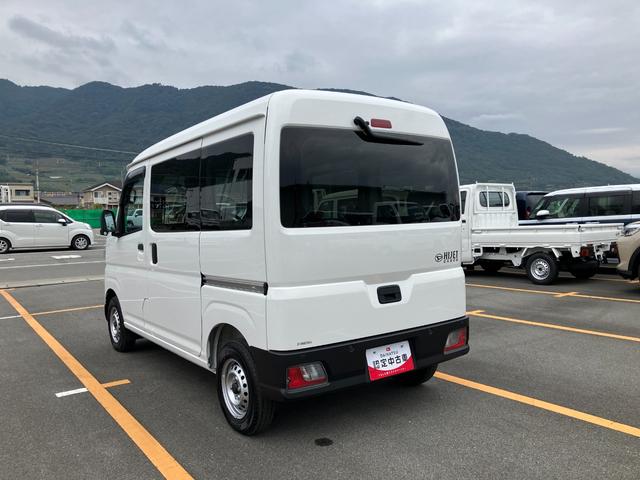 ハイゼットカーゴデラックス　４ＷＤ　ＣＶＴ　ドライブレコーダースマートアシスト・コーナーセンサー・３モード電子制御４ＷＤ（ＣＶＴ車）・荷室長１，９１５ｍｍ・荷室幅１，４１０ｍｍ・荷室高１，２５０ｍｍ・ハロゲンヘッドランプ・マニュアルエアコン（山梨県）の中古車