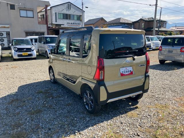 タントファンクロスターボ　４ＷＤ　ディスプレイオーディオスマートアシスト・ＬＥＤヘッドライト・１５インチアルミホイール・両側パワースライドドア・ＵＳＢソケット・運転席助手席シートヒーター・フルファブリックシート・本革巻ステアリングホイール（山梨県）の中古車