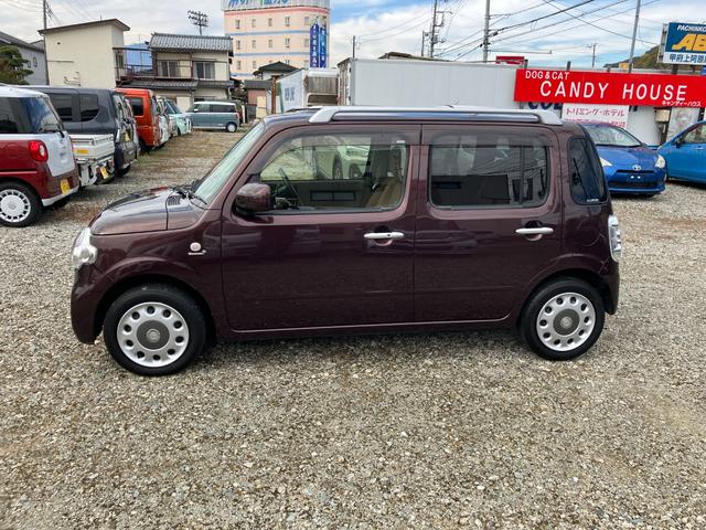 ミラココアココアプラスＸ　純正ナビゲーション記録簿付き　スマートキーシステム　キーレス　ＡＢＳ　ワンオーナー車　運転席エアバッグ（山梨県）の中古車