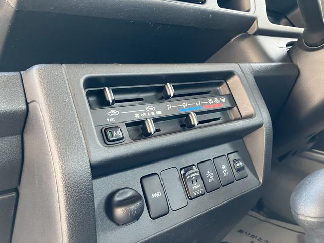 ハイゼットトラックジャンボＳＡIIIｔ　純正ナビゲーション　バックモニター１オーナー　パートタイム４ＷＤ　エアバック　ＡＢＳ　メンテナンスノート（山梨県）の中古車