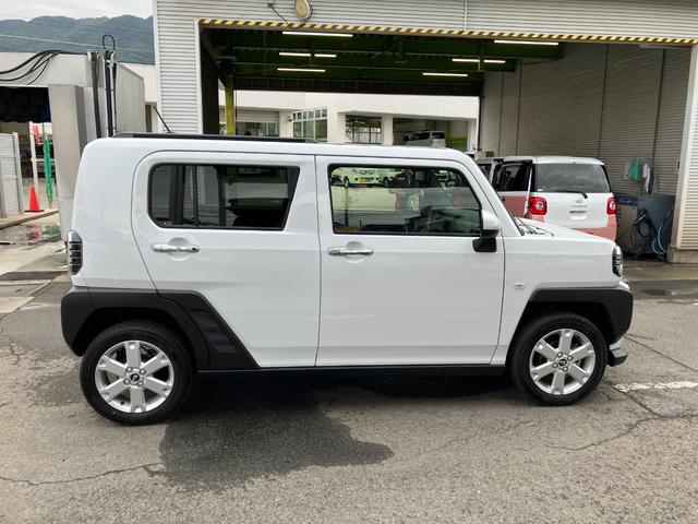 タフトＧターボ　クロムベンチャー　純正ナビゲーション　Ｂモニターナビ付き　アルミ　キーフリー　ターボ　ワンオーナー車　ガラスルーフ　スマートキー　エアバック　ＡＢＳ　記録簿（山梨県）の中古車