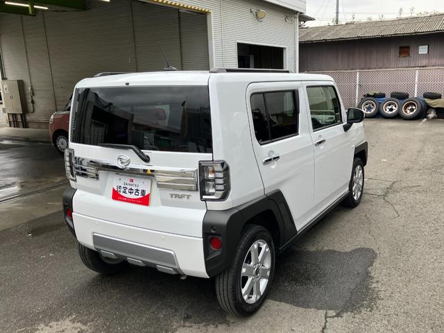 タフトＧターボ　クロムベンチャー　純正ナビゲーション　Ｂモニターナビ付き　アルミ　キーフリー　ターボ　ワンオーナー車　ガラスルーフ　スマートキー　エアバック　ＡＢＳ　記録簿（山梨県）の中古車