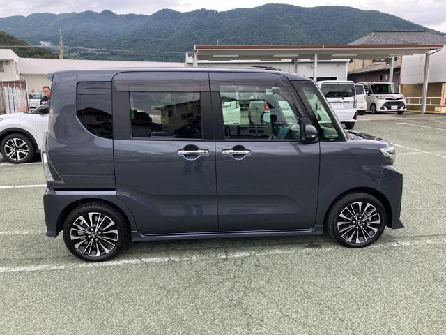 タントカスタムＲＳ　１０インチナビ　パノラマモニタースマートアシスト・ＬＥＤヘッドライト・１５インチアルミホイール・両側パワースライドドア・ＵＳＢソケット・運転席助手席シートヒーター・レザー調Ｘフルファブリックシート・本革巻ステアリングホイール（山梨県）の中古車