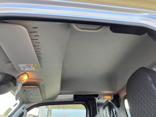 ハイゼットトラックジャンボエクストラ　オーディオレス　ＣＶＴスマートアシスト・コーナーセンサー・切り替え式４ＷＤ（ＣＶＴ車）・ＬＥＤヘッドランプ・ＬＥＤフォグランプ・ＬＥＤ大型作業灯・プッシュエンジンスタート（山梨県）の中古車