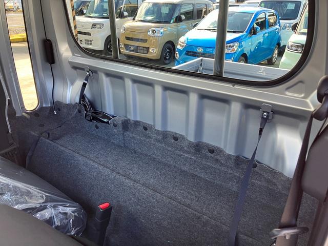 ハイゼットトラックジャンボエクストラ　オーディオレス　ＣＶＴスマートアシスト・コーナーセンサー・切り替え式４ＷＤ（ＣＶＴ車）・ＬＥＤヘッドランプ・ＬＥＤフォグランプ・ＬＥＤ大型作業灯・プッシュエンジンスタート（山梨県）の中古車