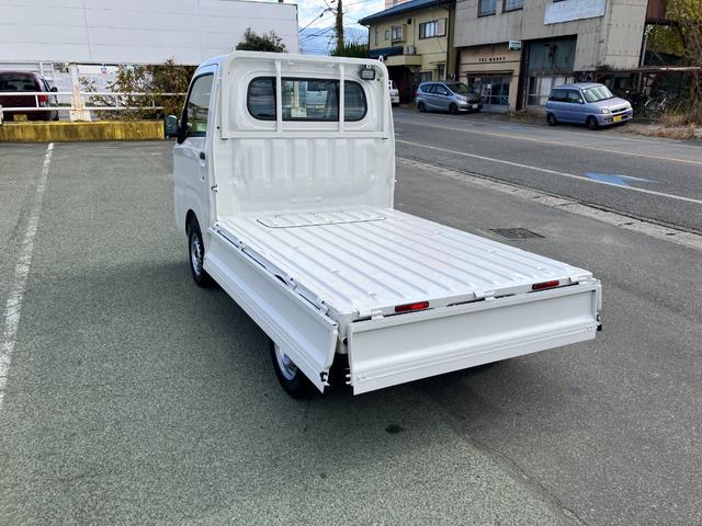 ハイゼットトラックスタンダード 農用スペシャル AM/FMラジオデッキ整備記録簿 PS ワンオーナー エアコン付 運転席エアバック ABS 切替式4WD(山梨県)の中古車