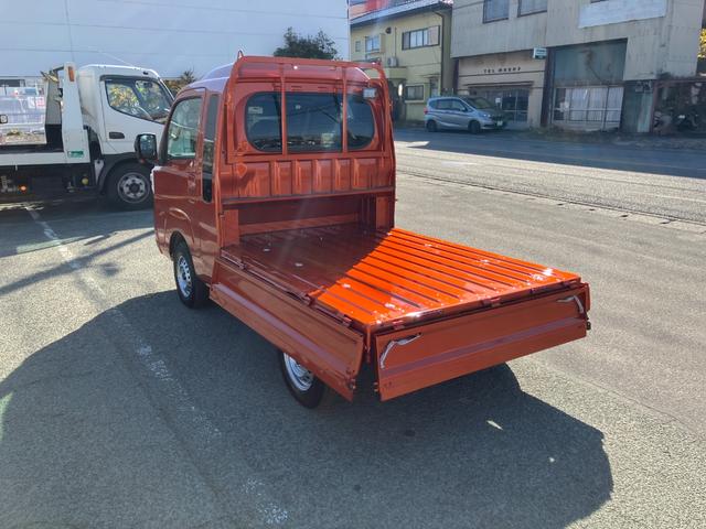 ハイゼットトラックジャンボエクストラ オーディオレス CVT 4WDスマートアシスト・コーナーセンサー・切り替え式4WD(CVT車)・LEDヘッドランプ・LEDフォグランプ・LED大型作業灯・プッシュエンジンスタート(山梨県)の中古車