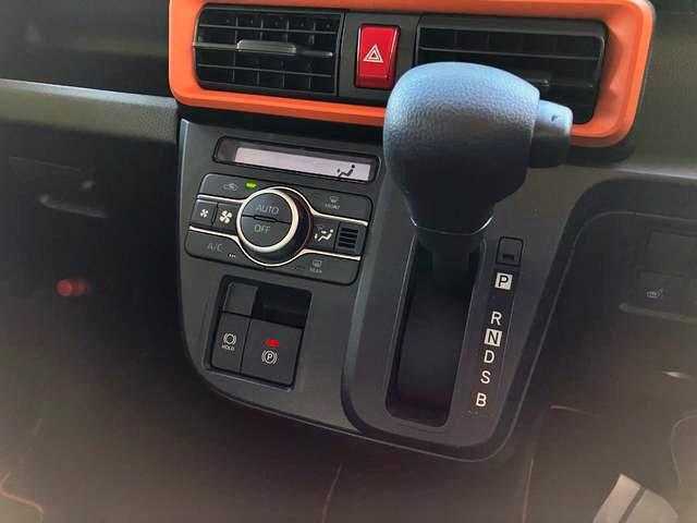 タントファンクロス　純正ナビゲーション　Ｐモニタースマートアシスト・ＬＥＤヘッドライト・１４インチアルミホイール・両側パワースライドドア・ＵＳＢソケット・運転席助手席シートヒーター・フルファブリックシート（山梨県）の中古車