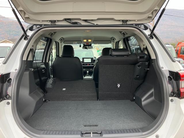 ロッキープレミアムG HEV 純正ナビゲーション ドラレコスマートアシスト・コーナーセンサー・ハイブリッド専用17インチアルミ・LEDヘッドランプ・(自動消灯システム)・シーケンシャルターンランプ・オートエアコン・運転席助手席シートヒーター(山梨県)の中古車