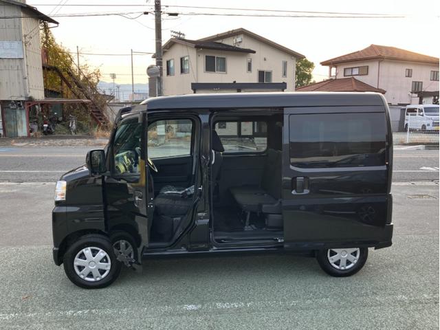 ハイゼットカーゴクルーズターボ 4WD CVT 純正ナビ バックモニタースマートアシスト・コーナーセンサー・3モード電子制御4WD(CVT車)・直列3気筒インタークーラーターボ・ハロゲンヘッドランプ・マニュアルエアコン・電動格納ミラー(山梨県)の中古車