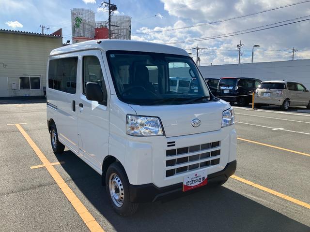 ハイゼットカーゴデラックス 4WD CVT AM/FMラジオデッキスマートアシスト・コーナーセンサー・3モード電子制御4WD(CVT車)・荷室長1,915mm・荷室幅1,410mm・荷室高1,250mm・ハロゲンヘッドランプ・マニュアルエアコン(山梨県)の中古車