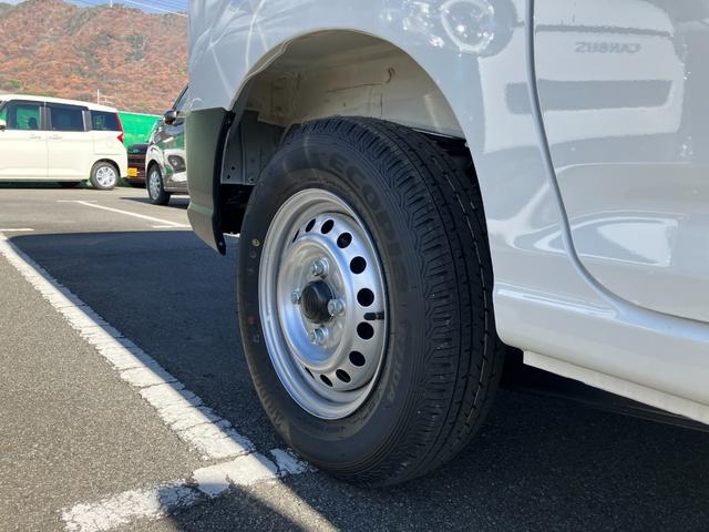 ハイゼットカーゴデラックス 4WD CVT AM/FMラジオデッキスマートアシスト・コーナーセンサー・3モード電子制御4WD(CVT車)・荷室長1,915mm・荷室幅1,410mm・荷室高1,250mm・ハロゲンヘッドランプ・マニュアルエアコン(山梨県)の中古車