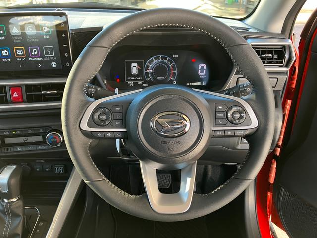 ロッキープレミアムＧ　ディスプレイオーディオ　パノラマモニタースマートアシスト・コーナーセンサー・１７インチアルミ・ＬＥＤヘッドランプ・（自動消灯システム）・オートエアコン・プッシュエンジンスタート（山梨県）の中古車