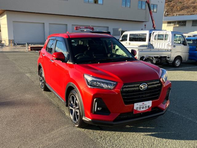 ロッキープレミアムＧ　ディスプレイオーディオ　パノラマモニタースマートアシスト・コーナーセンサー・１７インチアルミ・ＬＥＤヘッドランプ・（自動消灯システム）・オートエアコン・プッシュエンジンスタート（山梨県）の中古車