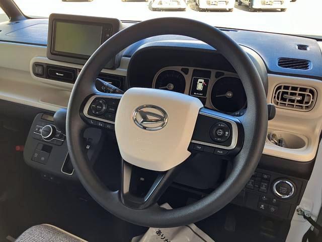 ムーヴキャンバスストライプスＧターボ　４ＷＤ　純正ナビ　パノラマモニター１オーナー　４ＷＤ　スマートキー　エアバッグ　ターボ　ＡＢＳ　キーフリー　両電動スライドドア　パワーウィンドウ　オートエアコン（山梨県）の中古車