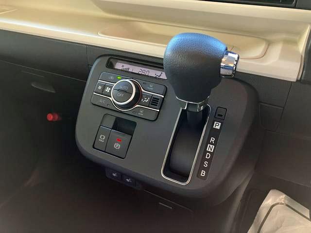 ムーヴキャンバスストライプスＧターボ　４ＷＤ　純正ナビ　パノラマモニター１オーナー　４ＷＤ　スマートキー　エアバッグ　ターボ　ＡＢＳ　キーフリー　両電動スライドドア　パワーウィンドウ　オートエアコン（山梨県）の中古車